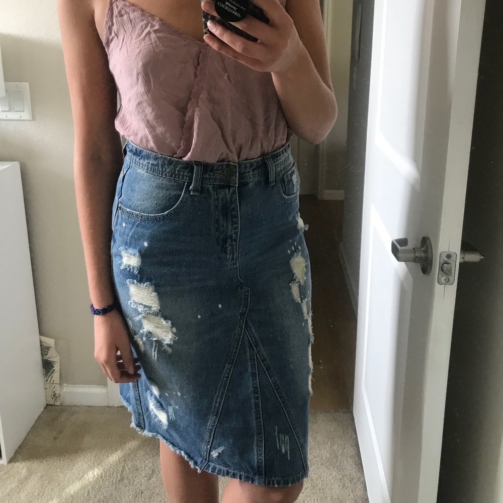 Timing denim midi skirt